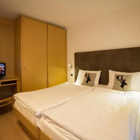 Hotel Corona-3